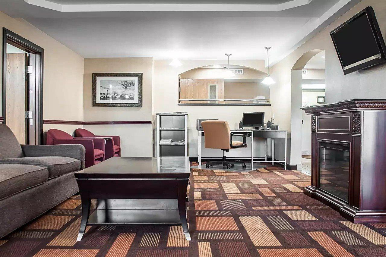 Quality Hotel 3*